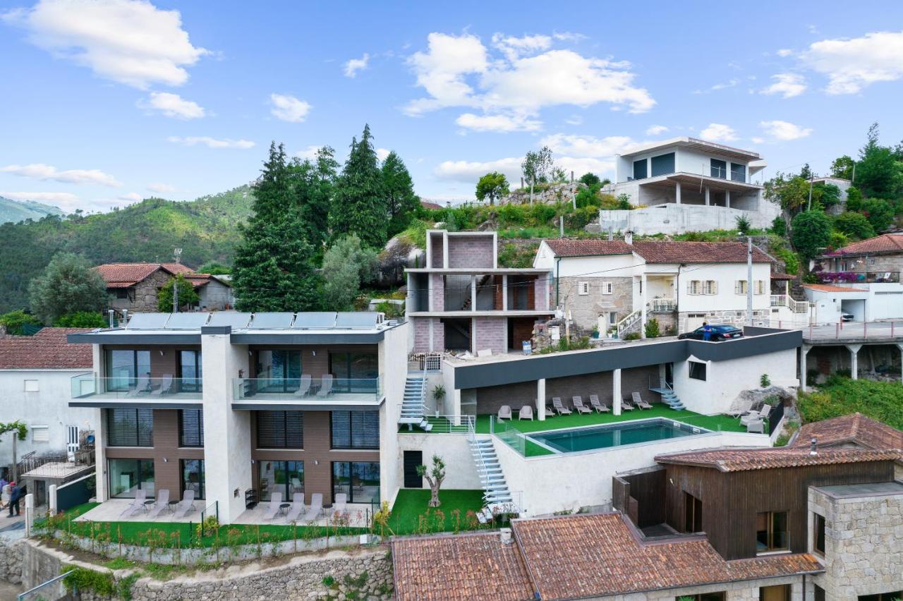 Geres Villas エクステリア 写真